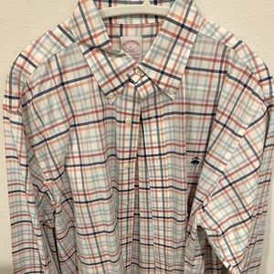 Brooks brothers large 346 white shirt w/ red and blue stripes. Long sleeve.